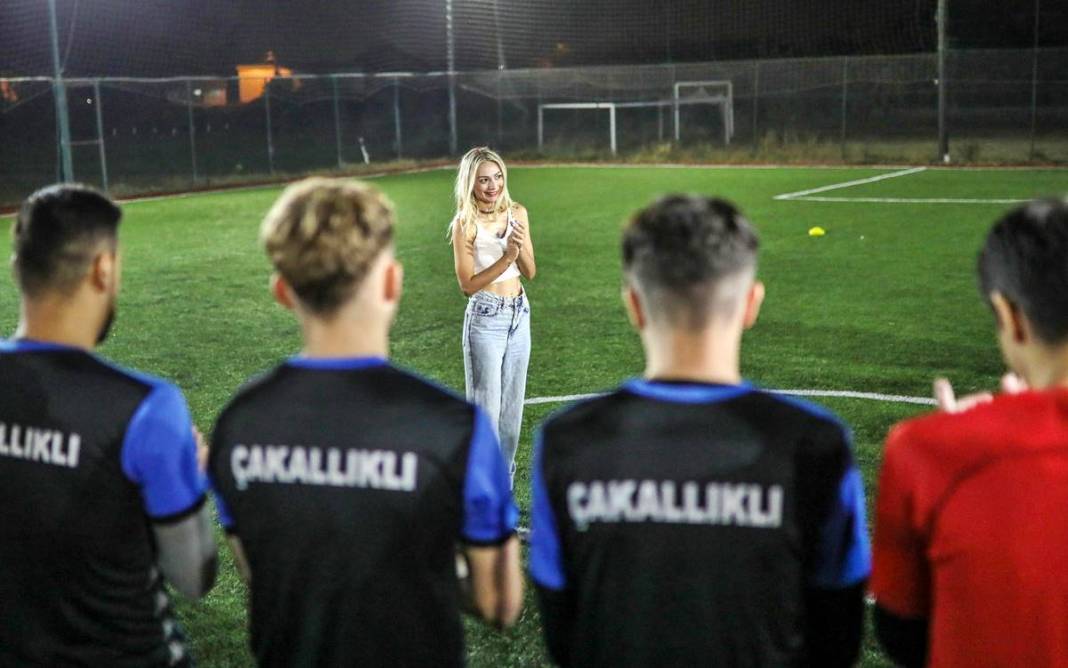 Futbol oynarken güzellik kraliçesi seçildi, şimdi de kulüp başkanı oldu! Hem oynuyor, hem yönetiyor 4